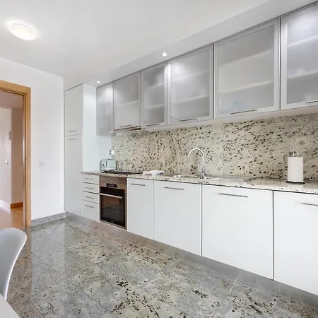 Appartement Marina Elegance By *