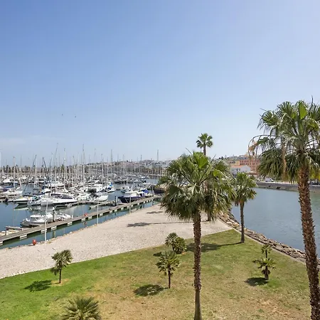 Appartement Marina Elegance By *