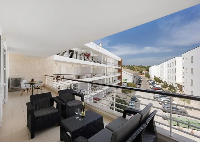 Marina Elegance Lagos